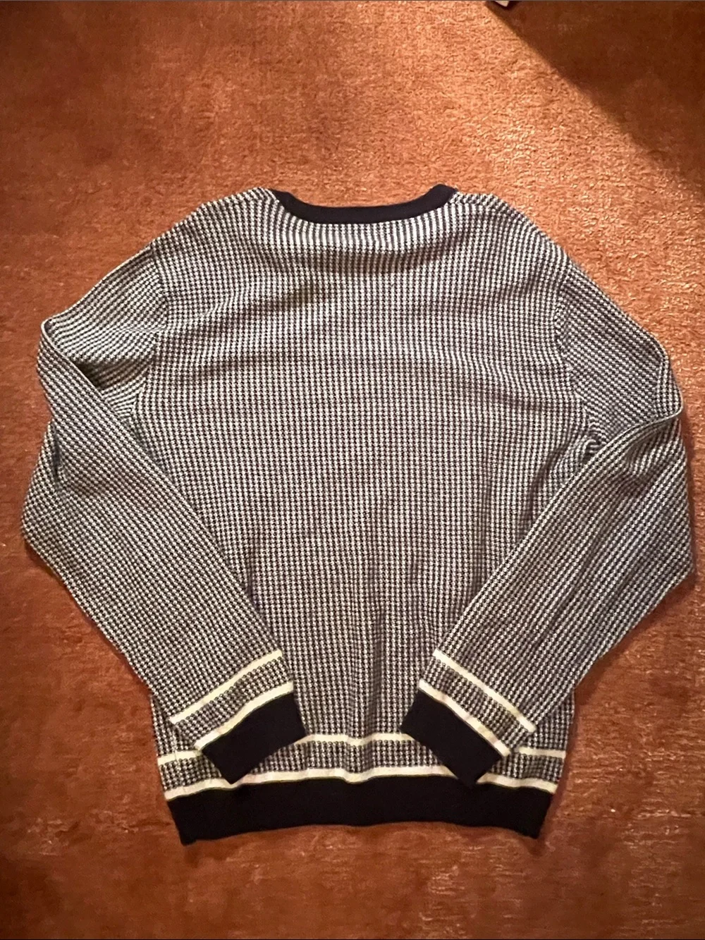 Sz L Original Penguin Black & White V-Neck Houndstooth Knit Sweater